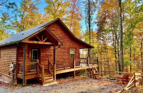 Murphy House | Adventure Ridge Luxury Log Cabin with Mountain View
