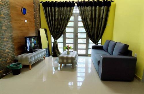 Marang District House | Adyan Homestay Terengganu