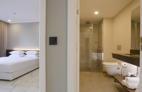 Cesme Apartment | AEGEAN Apartments Cesme - Suite Superior Room, Garden View, Living Room