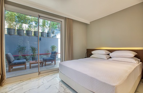 Cesme Apartment | AEGEAN Apartments Cesme - Premium Room, Double Bed with Terrace