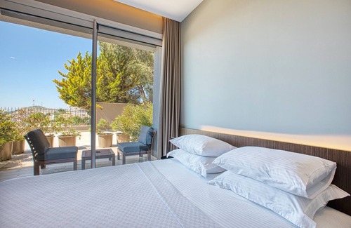 Cesme Apartment | AEGEAN Apartments Cesme - Premium Room, Double Bed with Terrace