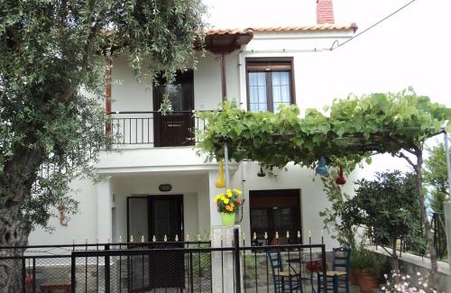 Skala Kallirachis House | Aegean Balcony