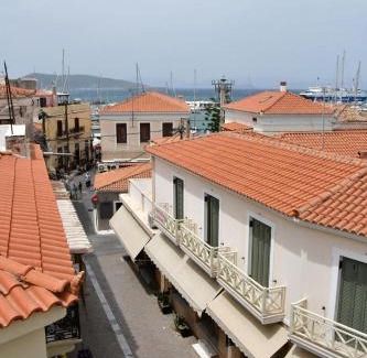Aegina Town Apartment | Aegina-town-old-center