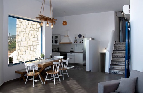 Amoopi Villa | AELIA LUXURY VILLA IN A PRIVATE ESTATE IN ARDANI KARPATHOS