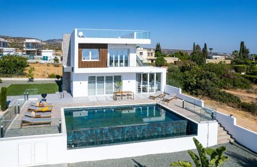 Peyia Town Villa | Aelys Luxury Villa by Nomads