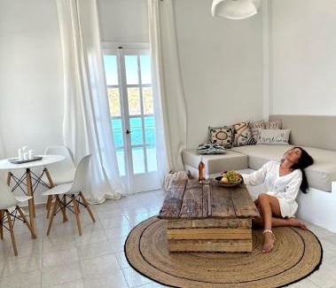 Mpatsi House | Aenao Suite