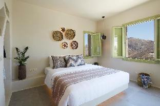Pyrgos Bed & Breakfast | Aeon Suites - Adults Only