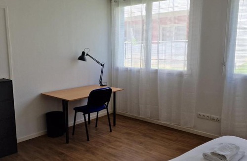 Downtown House | Aerouant - Maison spacieuse pour 8 personnes sur 3 étages Idéal famille amis entreprises
