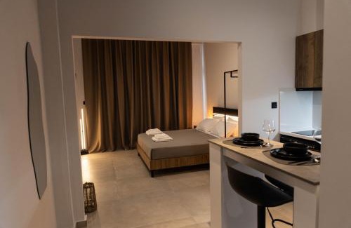 Xanthi Apartment | Aesthe Suites Noir