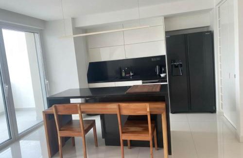 Amarousion Apartment | Aether Loft in Marousi with Shared Pool
