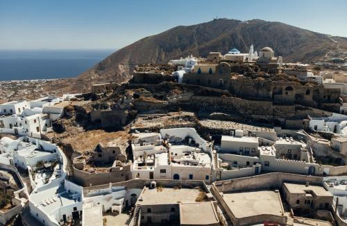 Pyrgos Villa | Aethra Vegan Caves