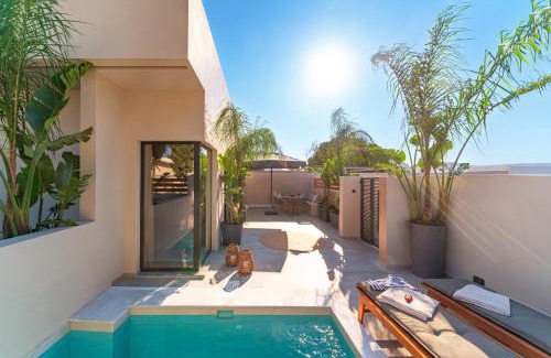 Ixia Apartment | Afesou Suites