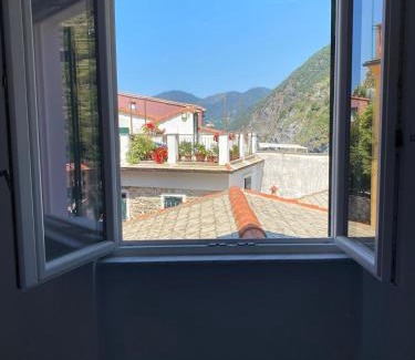 Vernazza House | Affittacamere Benedetta e Isabelle