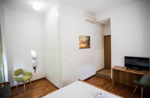 Historic Center House | Affittacamere Le Camere di Porta San Felice - Self Check in