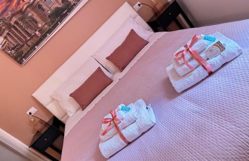 Corso dei Mille - Sant'Erasmo Bed & Breakfast | Affittacamere Palermo Pirri