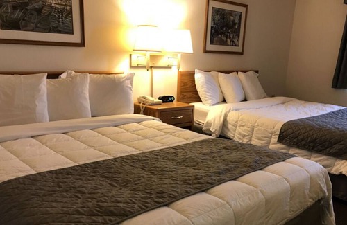 Thorp House | Affordability Meets Comfort! 4 Comfortable Units, Free Breakfast