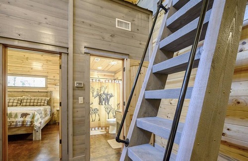 Hochatown Cabin | Affordable 2 KING bd/+loft- family cabin!