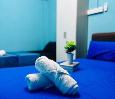 Gelugor Apartment | Affordable 3BR for 8 pax Malaysian guest only Walk to Usm Netflix