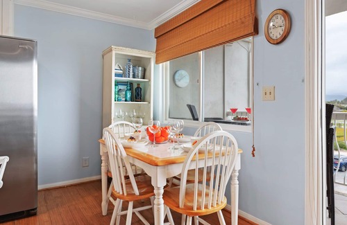 Carpinteria Condo | Affordable! Carpinteria Shores Beachfront Condo.