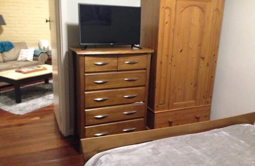 Perth Central Business District Apartment | Affordable & comfortable Apartment on Langley Park