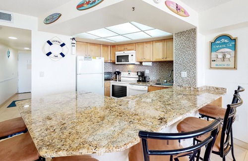 North Ocean City Condo | Affordable condo with furnished balcony, water views & pools
