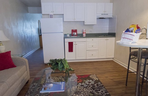 Salem Hotel | Affordable Corporate Suites of Salem
