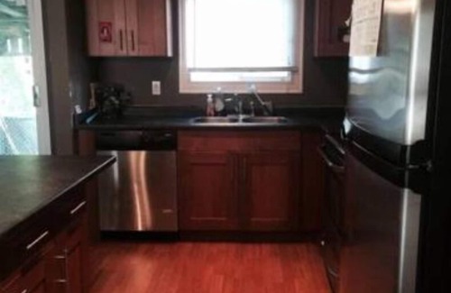 Niagara Falls House | Affordable Cozy Home in Niagara Falls (Canada)