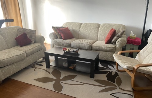 Niagara Falls House | Affordable Cozy Home in Niagara Falls (Canada)