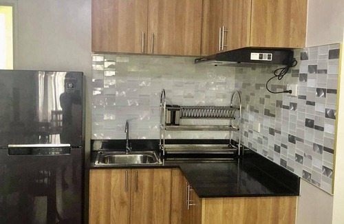 Cagayan de Oro Apartment | Affordable, friendly, central location, close to malls, Free parking. Furnished!