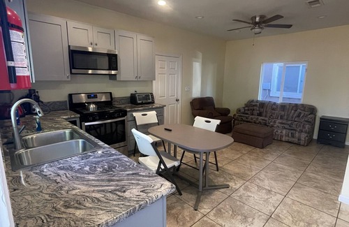 Perris House | Affordable guest house