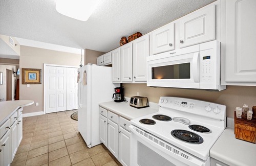 Ono Island Condo | Affordable Gulf-Front 3 BR/3 BA Condo - Palacio 1201