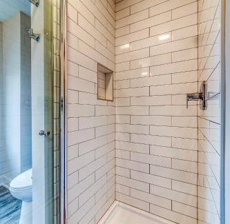 Burns Park House | Affordable Spotless Suite Near UofM