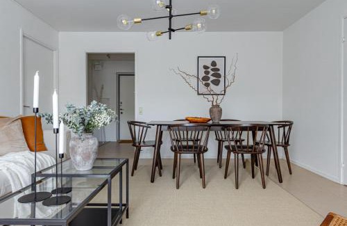 Katarina-Sofia Apartment | Affordable stay in creative SoFo - construction work