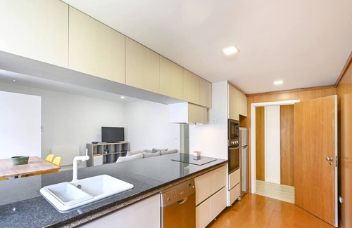 Braga Apartment | Afonso Henriques - 2-bedroom apartment 100m from Braga Cathedral