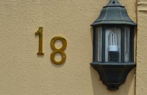 Windhoek House | African Kwela Guest House
