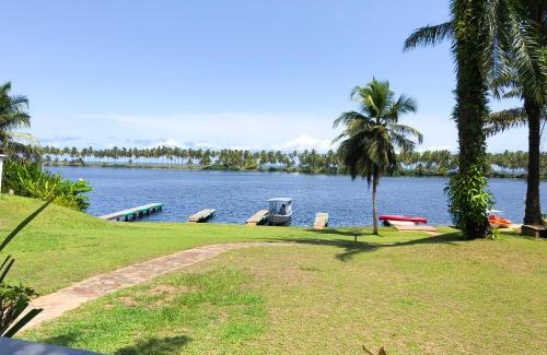 Assinie Hotel | African Queen Lodge