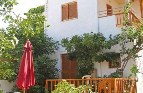 Matala House | 'Afroditi's Apartment'
