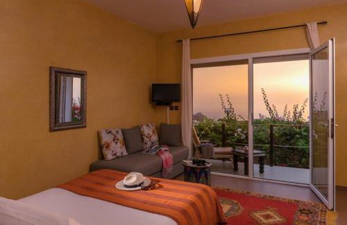 Mirleft Hotel | Aftas Trip