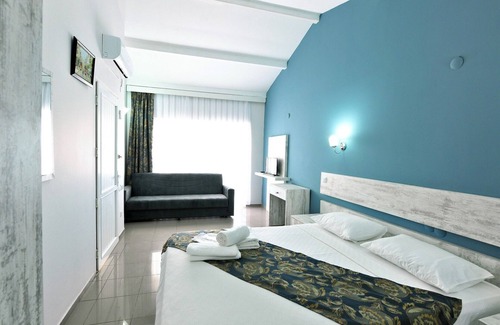 Zeytinli Hotel | Afytos Akcay Tatil Koyu