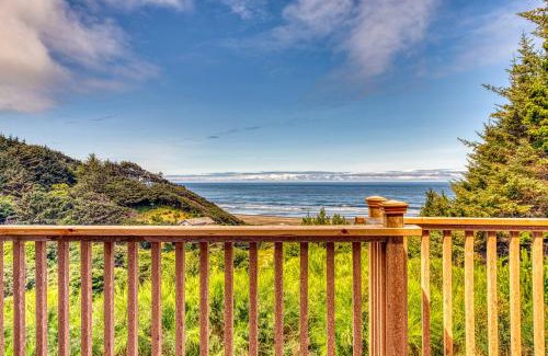 Bandon House | Agate Beach Haven - 4 Bed 4 Bath Vacation home in Bandon