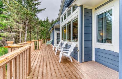 Bandon House | Agate Beach Haven - 4 Bed 4 Bath Vacation home in Bandon