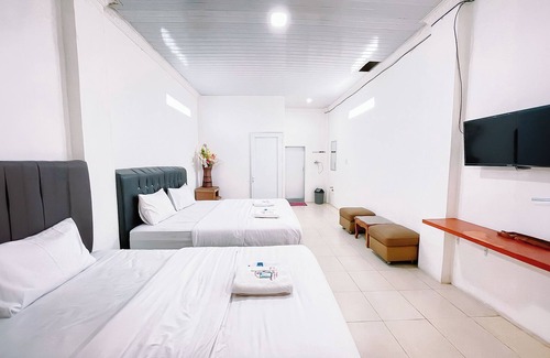 Ambarita Hotel | Agave Hotel By Helocus