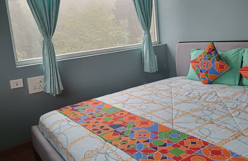 Valparai Bed & Breakfast | AGB Homestay