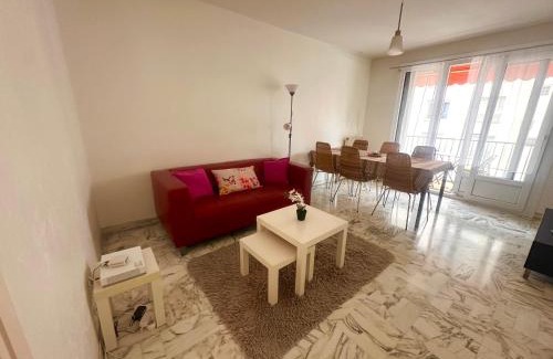 Prado - Republique Apartment | AGENCIA appartement 2 chambres LE CORFOU