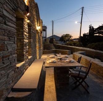 Mpatsi Apartment | Aggelika's House