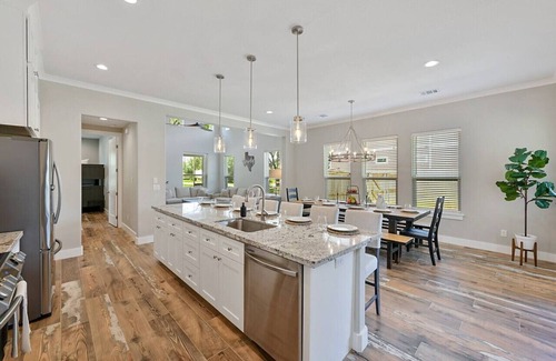 College Station House | Aggieland Crossing ~ Huge Gameday Backyard!