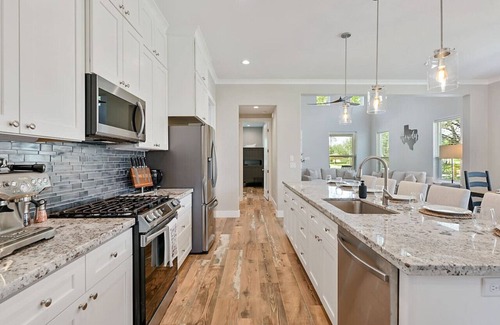 College Station House | Aggieland Crossing ~ Huge Gameday Backyard!
