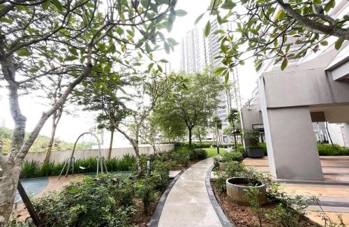 Medini Apartment | AGHome Legoland family reunion warm style