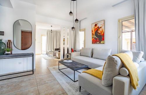 Agios Tychon Villa | Agios Tychon Luxury Villa with Private Pool