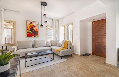 Agios Tychon Villa | Agios Tychon Luxury Villa with Private Pool